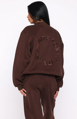 Stay Lifted Oversized Sweater Bitter Chocolate